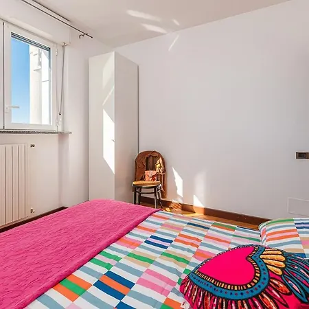 The Rainbow House With Terrace! 밀라노