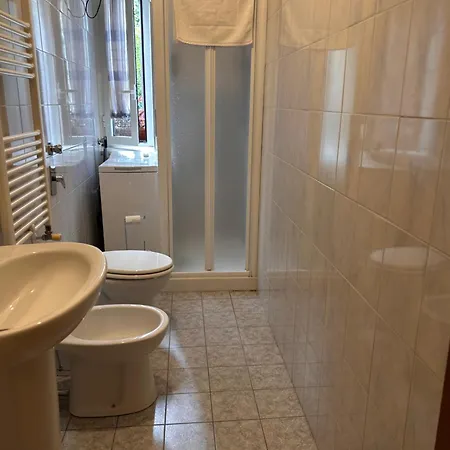 Apartment Claudia's In Fieracity&mico&sansiro