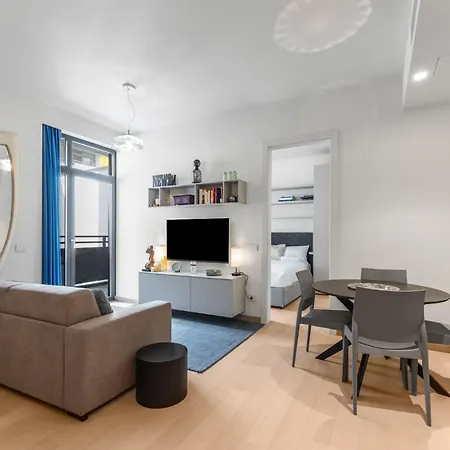 Washington Building - 4 Posti Apartment