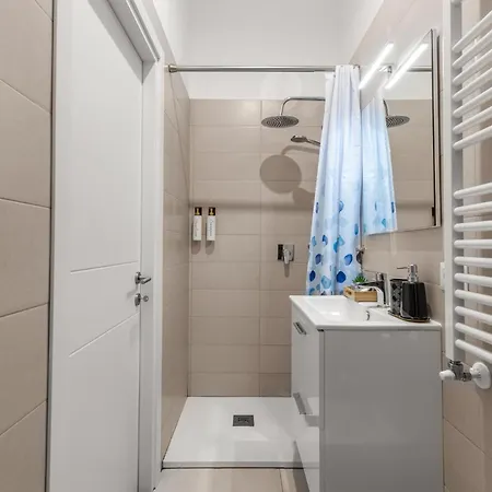 Martesana - 4 Posti Daire *