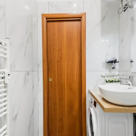 Arco-cina Town, 4 Posti Letto Appartement *