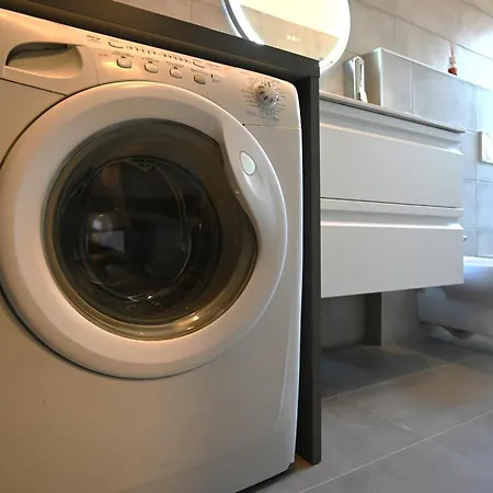 Casa Di Cesare - Monolocale Silenzioso A 15min Duomo E 5' Mm3 *