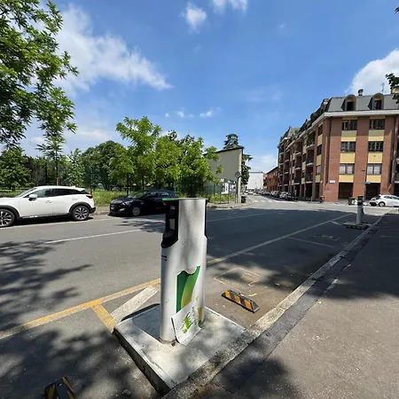 Spacious 2-bedroom With Large Terrace Appartement Milaan