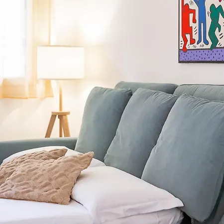 Historic Center-navigli Private Terrace 4 Pax Wifi