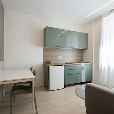 Apartment Smart 10 Minutes Duomo By Metro *