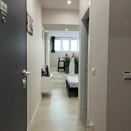 Apartament Monolocale Piazza Gambara M1