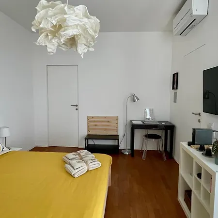 Martinengo30 - Metro M3 Apartman *