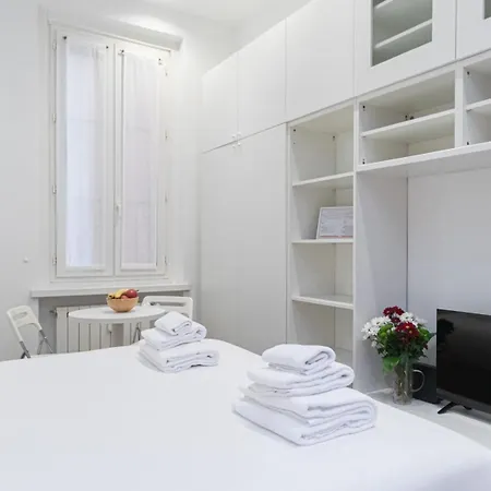 Lägenhet Italianway Easy - Vercellina 22 Milano