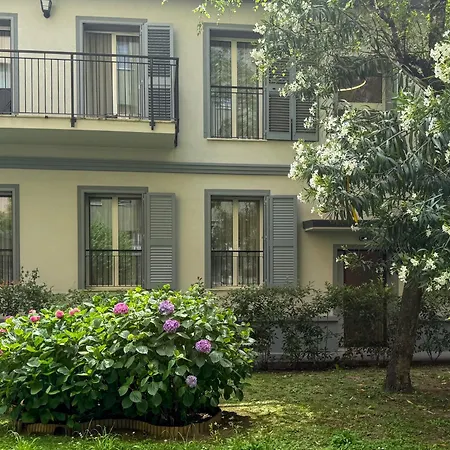 Teodorico - Quiet Garden View With Parking 公寓 *