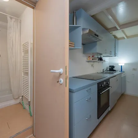 I-host - Ausonio 16 Apartment *