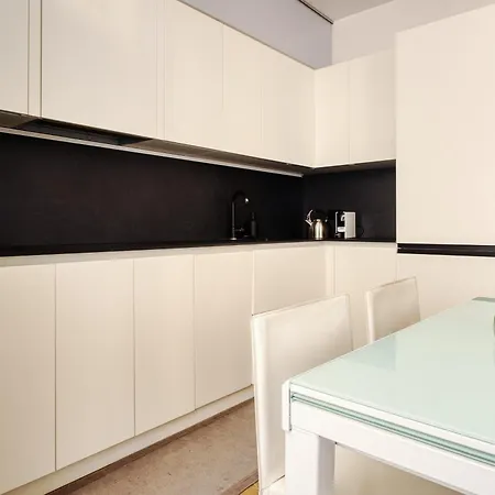 Hostmate - - Donatello 9 - Loreto Mailand