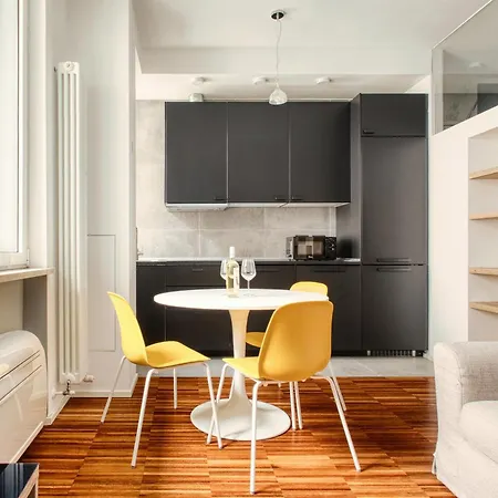 Night & Corso Sempione *