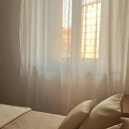 Arts At Sempione District شقة