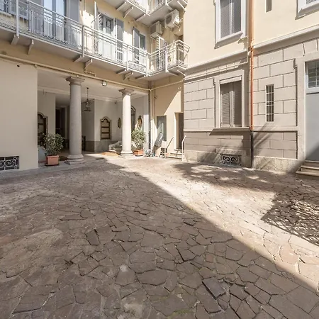 Sunny With Terrace In Center By Rentopolis Apartman