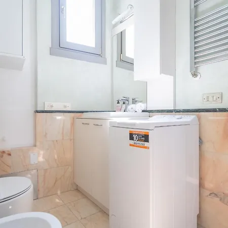 公寓 Sunny With Terrace In Center By Rentopolis 米兰