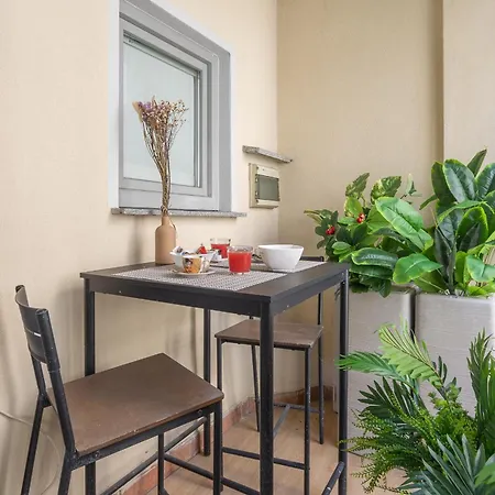 Sunny With Terrace In Center By Rentopolis Apartman