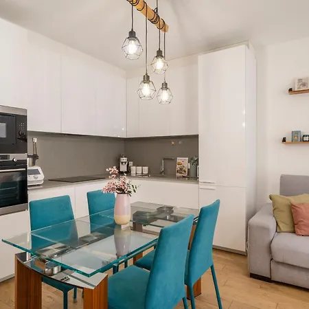 Alma Comfort Battaglia 公寓 *