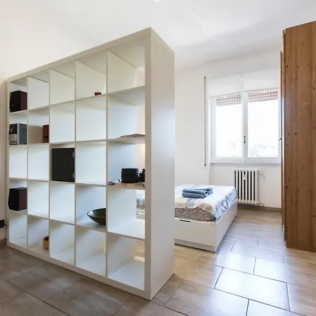 Appartement Cozy In Front Of Naviglio Grande Milaan