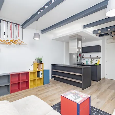 Homi Premium Loft - Near Isola District Lejlighed *