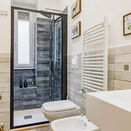 Eclectica Apartment *