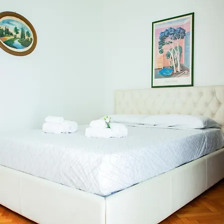 Lejlighed Experience From A Penthouse 5 Minutes From The Duomo Milano