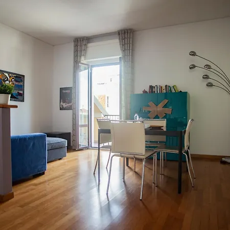 Experience From A Penthouse 5 Minutes From The Duomo * Milano