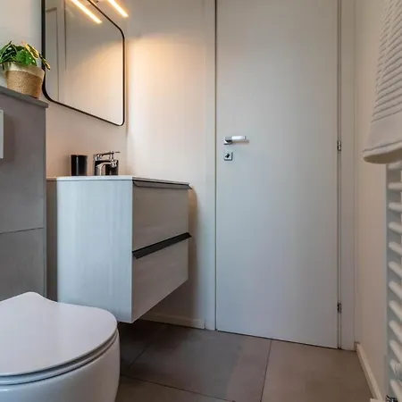 Unicredit And Bosco Verticale - Little House