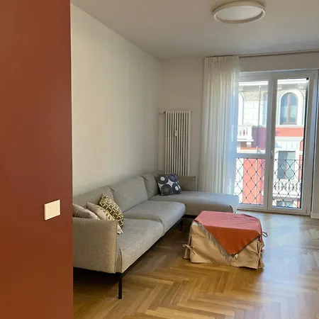 Ubytování v soukromí Dani - Double Bedroom With Private Bathroom Milán