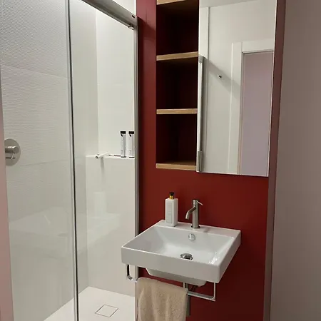 Dani - Double Bedroom With Private Bathroom Ubytování v soukromí