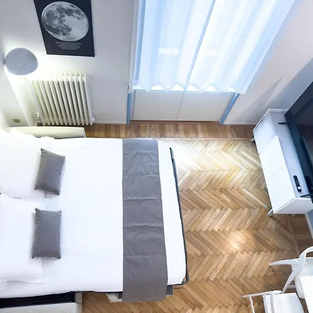 公寓 New One Bedroom In Isola Area *
