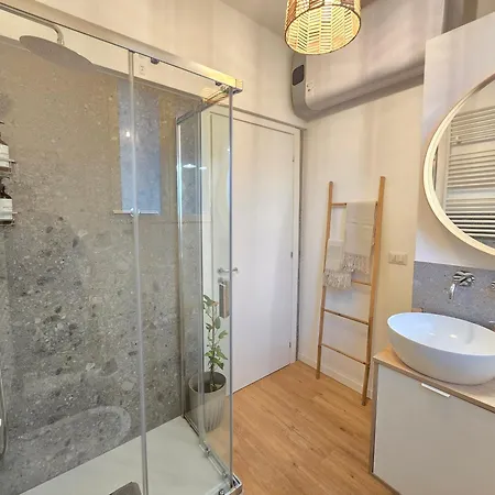 公寓 Casa Traiano - San Siro, Citylife, Mico, Fiera 米兰