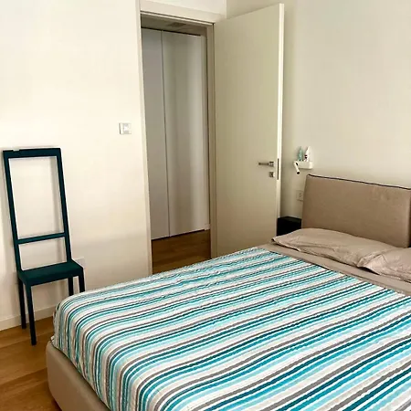 Exclusive Luxury Modern Center With Private Garage Милан