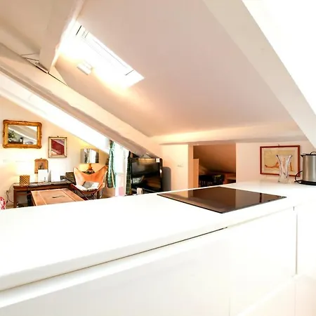 Kate's House * Milan