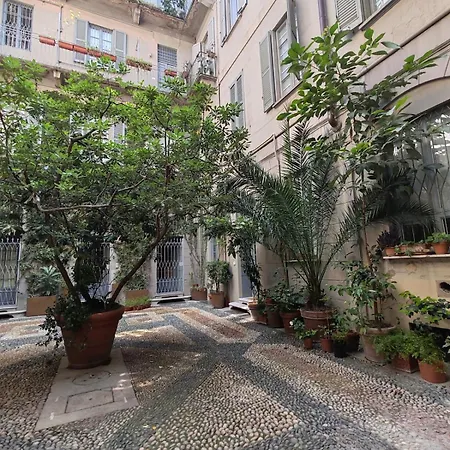 Secret Courtyard Apartamento *