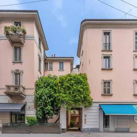 Stylish Retreat In The Tortona District By Mastery