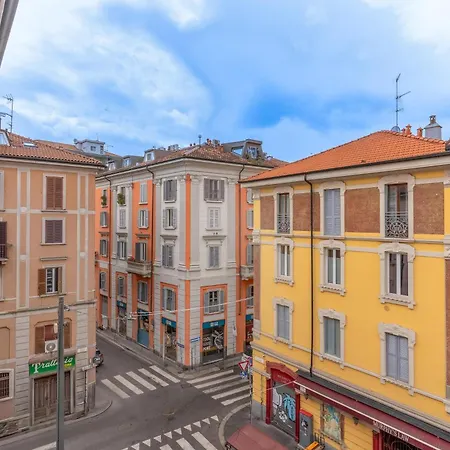 Stylish Retreat In The Tortona District By Mastery Apartament *