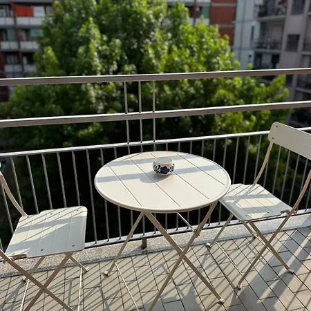 Smart Studio, Wifi, Airco Near Metro Station By Kibilu Affitti Brevi アパート