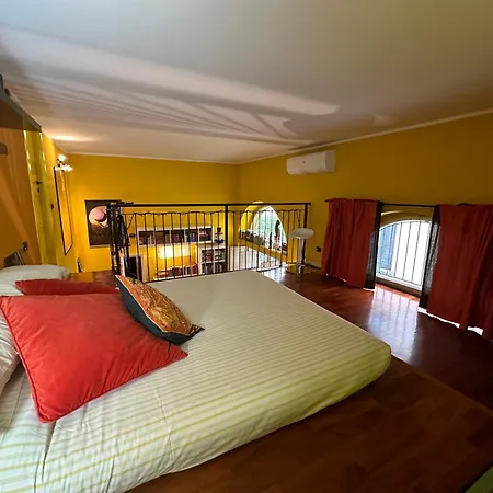 아파트 Sonnino 4 - Cozy Flat Near San Siro And Life 밀라노