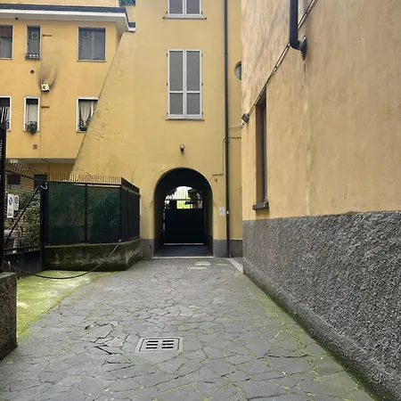 Sonnino 4 - Cozy Flat Near San Siro And Life *