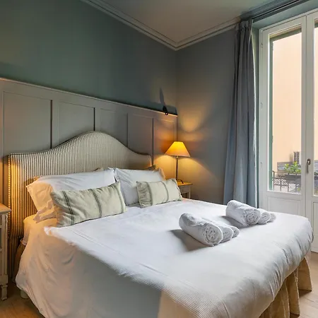 شقة Luxury Terrace In The Center Of Garibaldi Train Station Brera ميلان