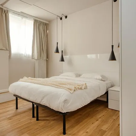The Imperia Edit Апартаменты *