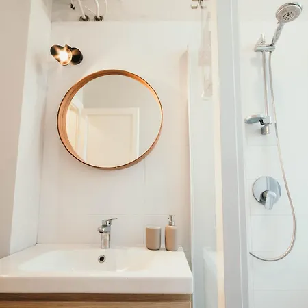 Papiniano - Lakeside L&b Milan