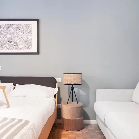Gorgeous Flat In The Design District Apartman *