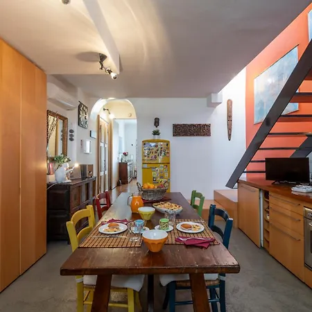 Apartment Paolo Sarpi, 36 - Inside Milan