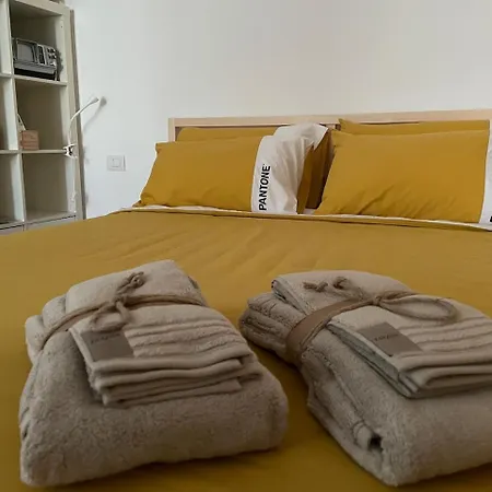 Martinengo30 - Metro M3 Milánó