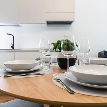 Italianway Comfort - Cialdini 85 * Milan