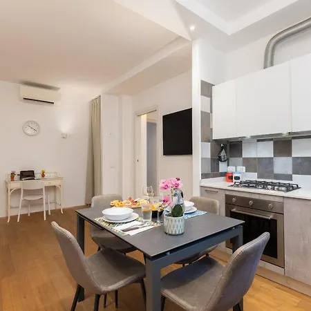 Luxury Melzo 8 - Porta Venezia Daire *