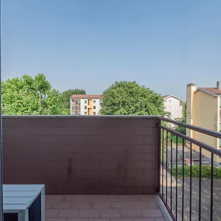 I-host - Omero 17 Apartament Mediolan