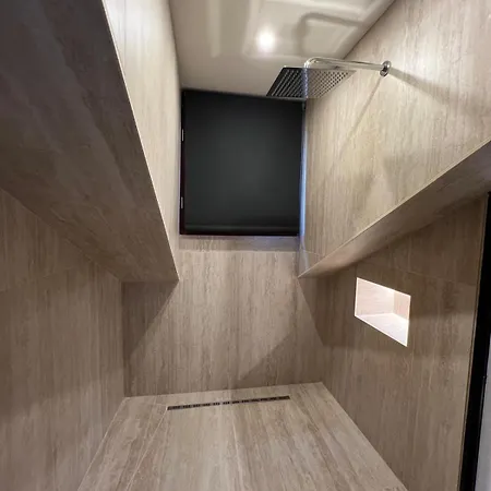 Brera Prestige Near Duomo דירה