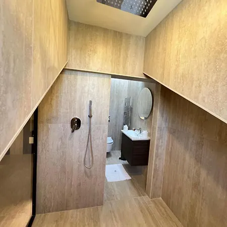 Brera Prestige Near Duomo דירה *